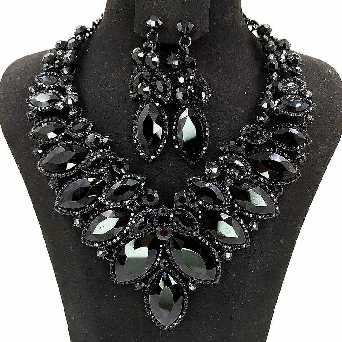 Cloud Oblong Chunky Rhinestone Bib Necklace Set
